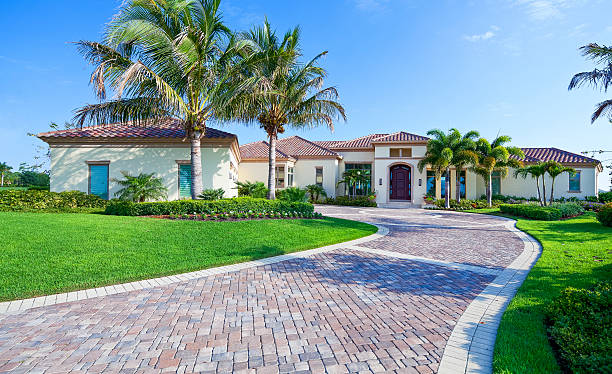 Best Commercial Driveway Pavers  in Lacy Lakeview, TX
